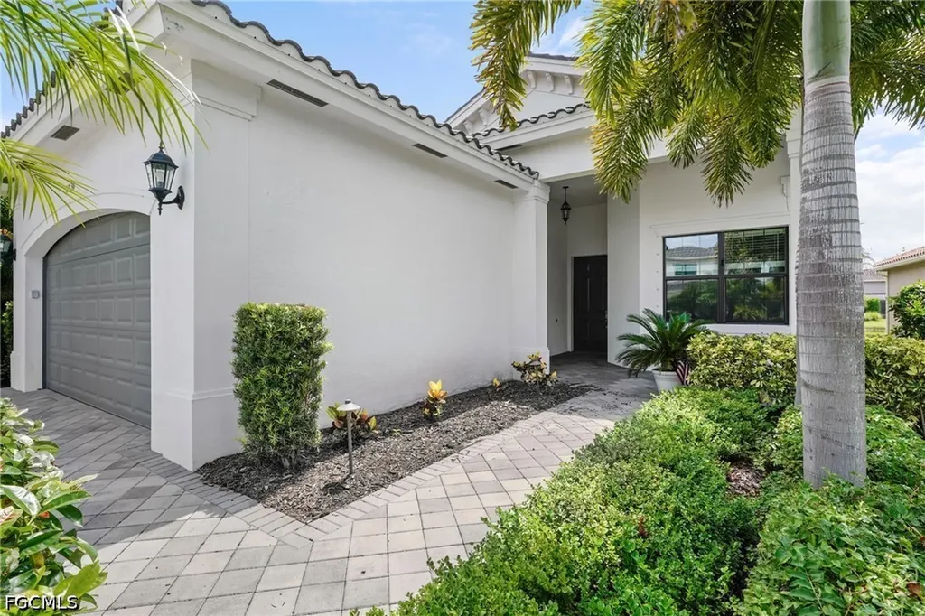 11536 Foxbriar Lane Fort Myers FL 33913