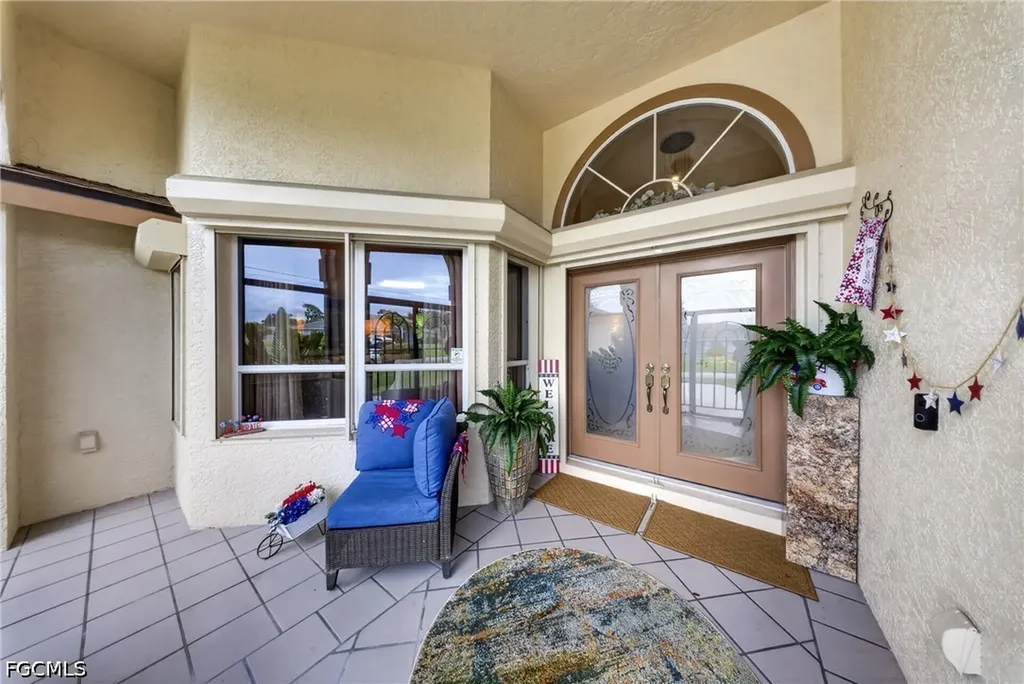 6090 Anchorline Court North Fort Myers FL 33917