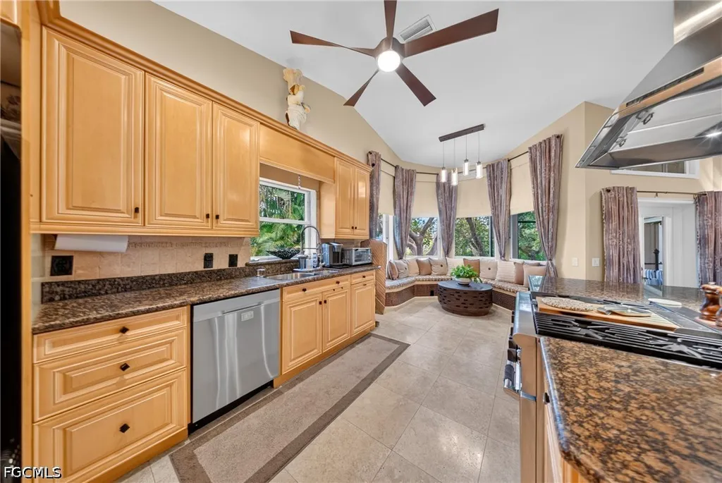 6090 Anchorline Court North Fort Myers FL 33917
