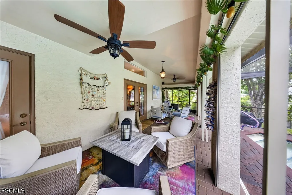 6090 Anchorline Court North Fort Myers FL 33917