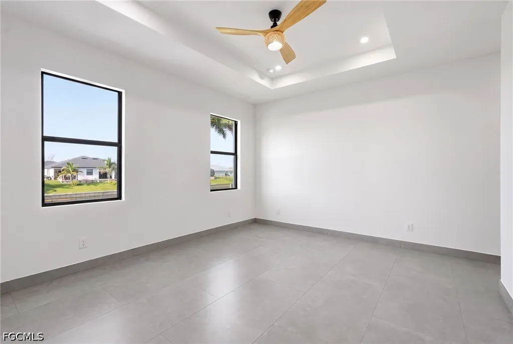6 NW 9th Street Cape Coral FL 33993