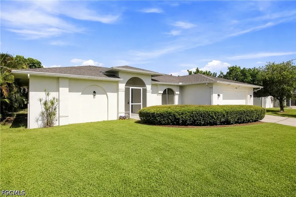1508 SE 5th Court Cape Coral FL 33990