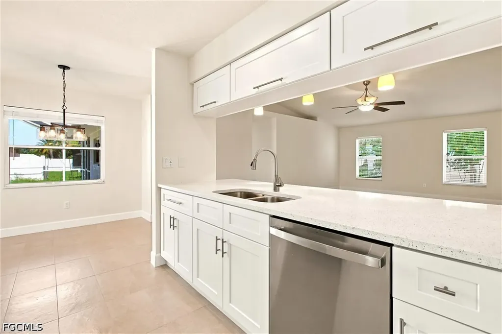 1508 SE 5th Court Cape Coral FL 33990