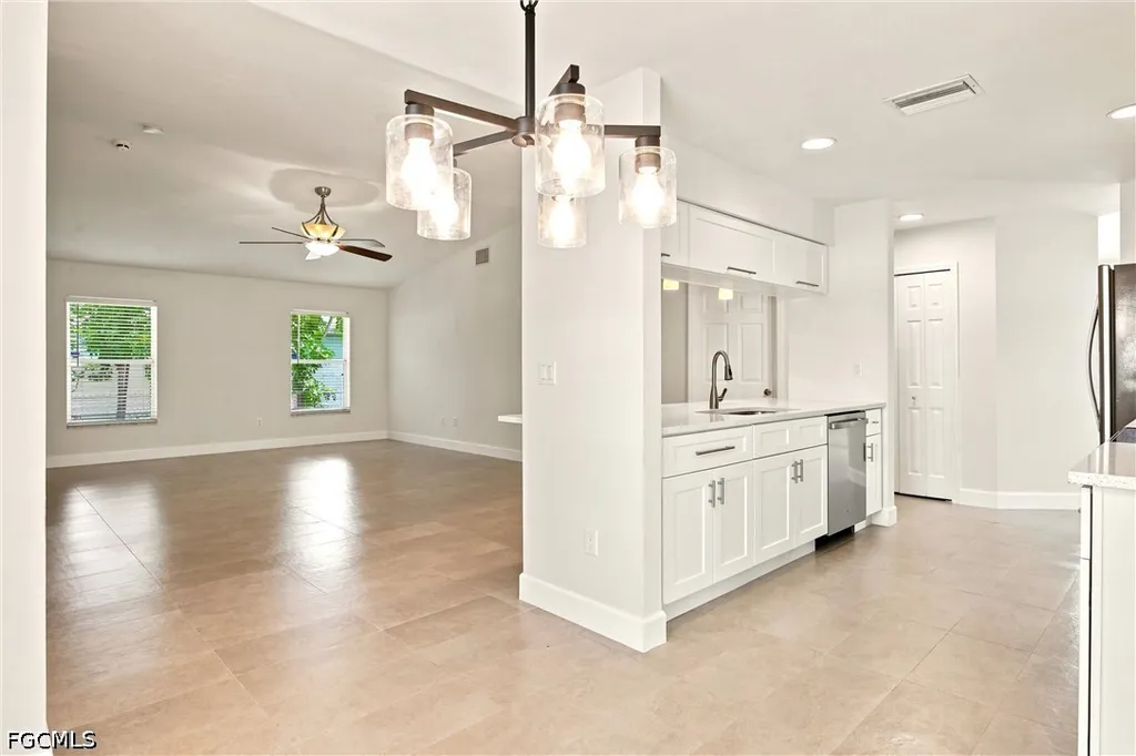 1508 SE 5th Court Cape Coral FL 33990