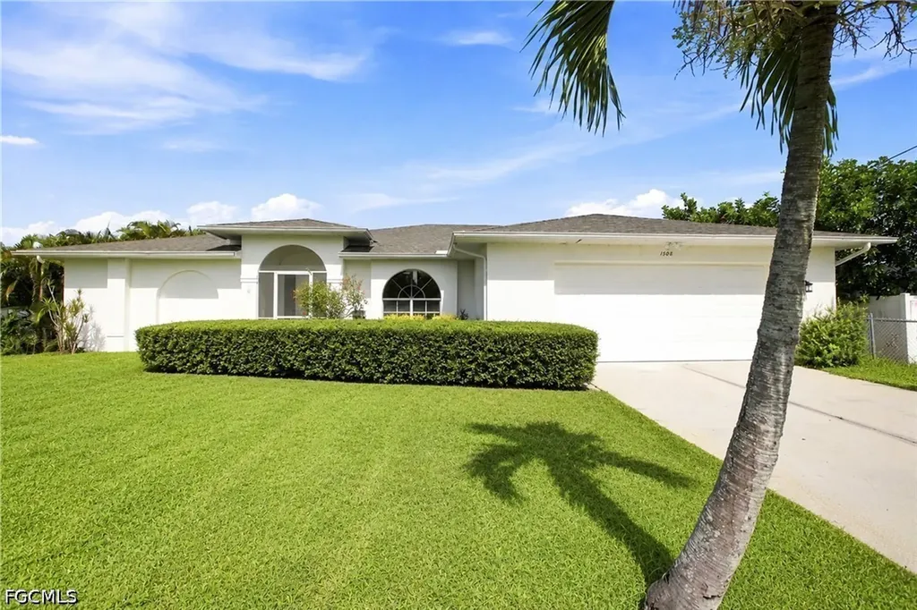 1508 SE 5th Court Cape Coral FL 33990