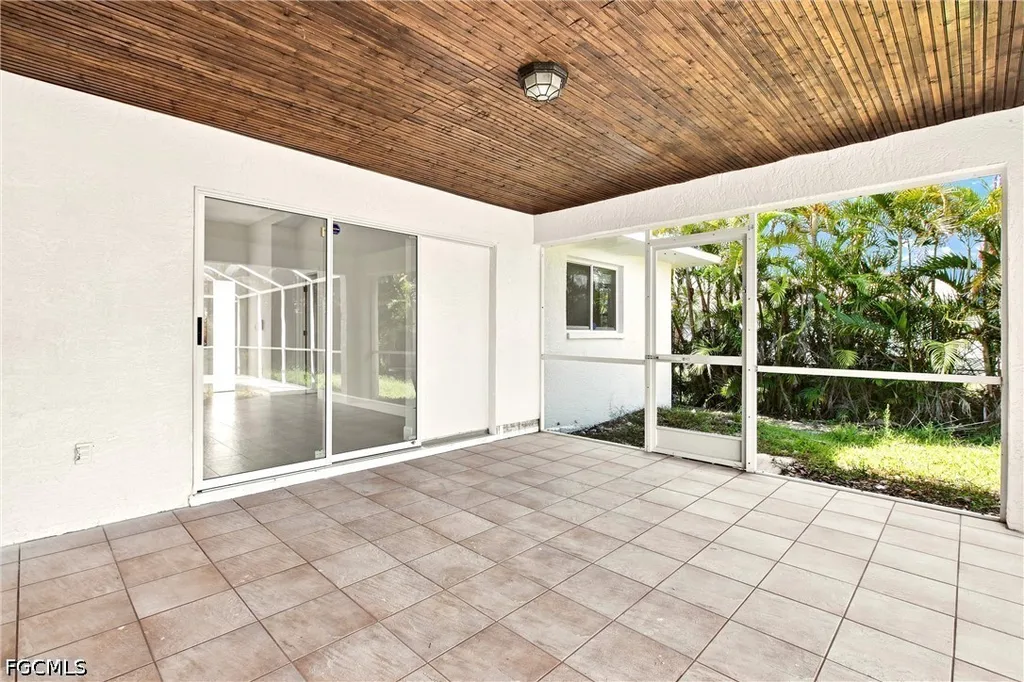 1508 SE 5th Court Cape Coral FL 33990