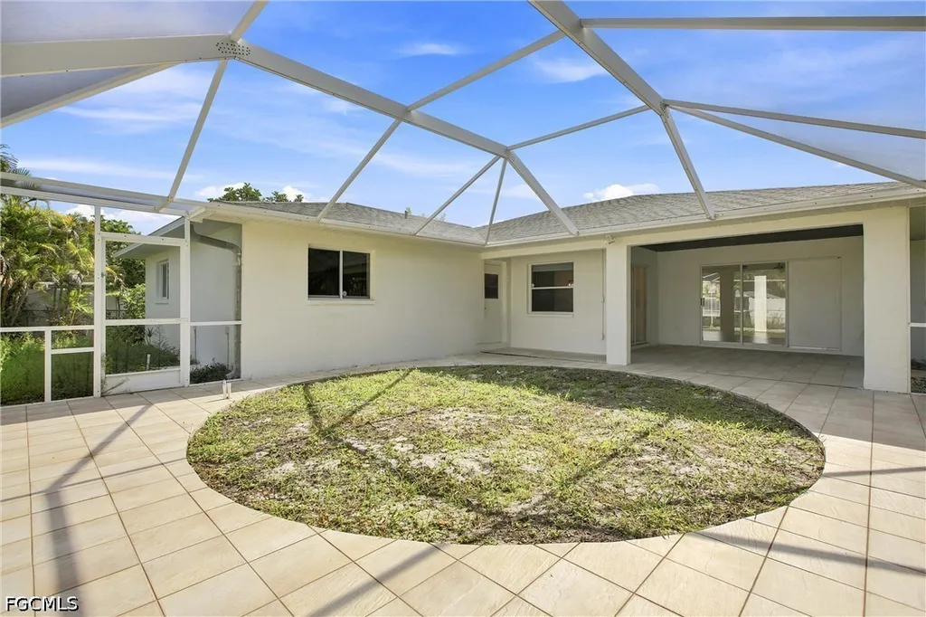 1508 SE 5th Court Cape Coral FL 33990