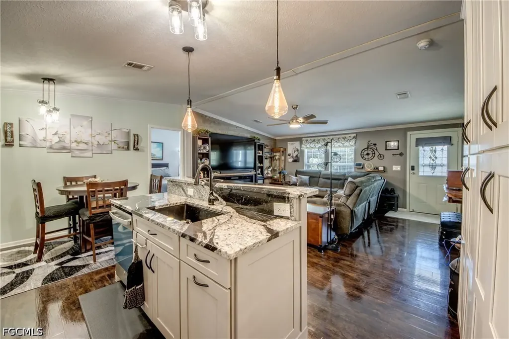 356 Sacramento Street North Fort Myers FL 33903