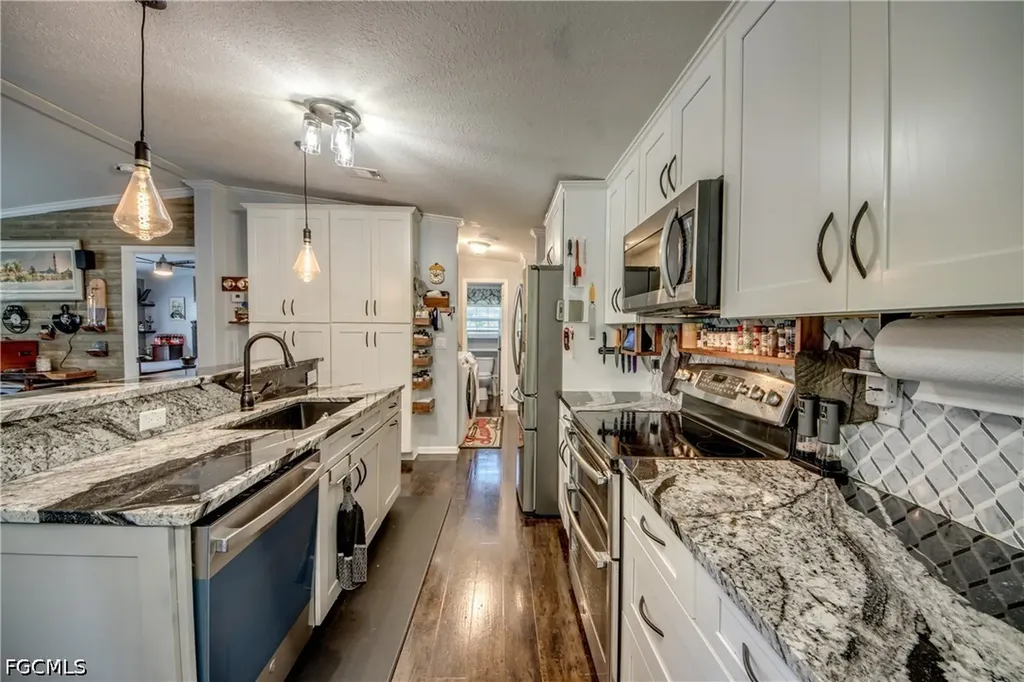 356 Sacramento Street North Fort Myers FL 33903