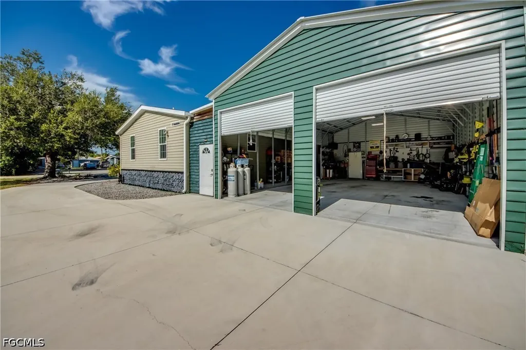 356 Sacramento Street North Fort Myers FL 33903
