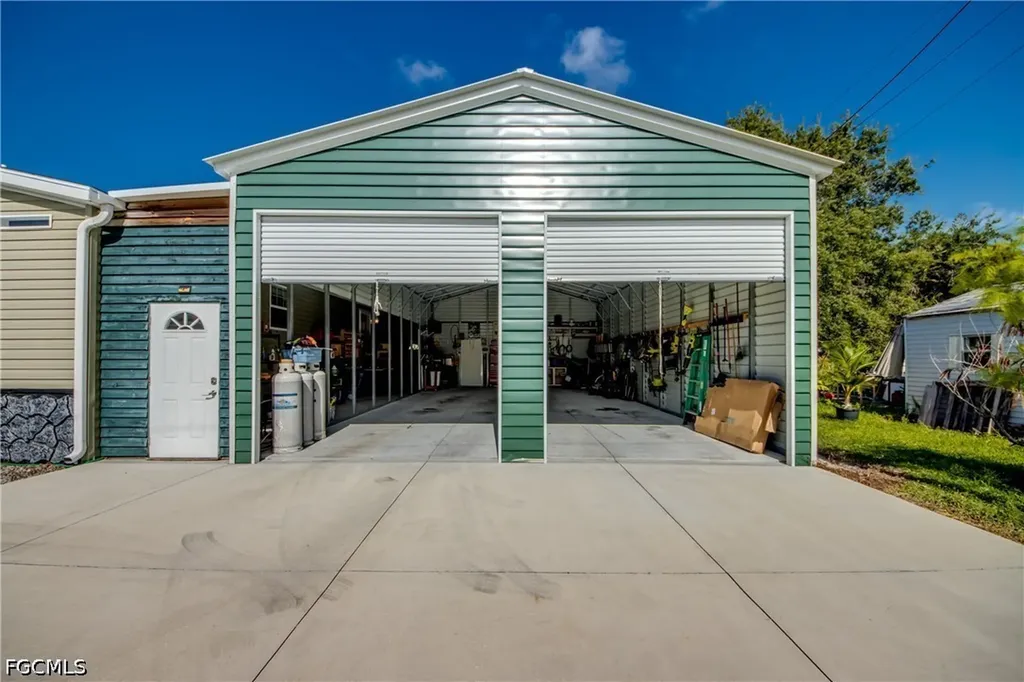 356 Sacramento Street North Fort Myers FL 33903