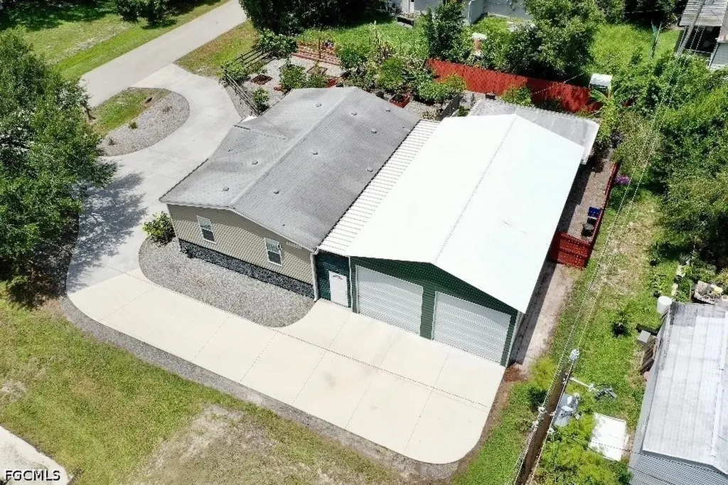 356 Sacramento Street North Fort Myers FL 33903
