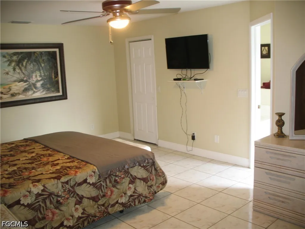 301 SE 1st Street Cape Coral FL 33990