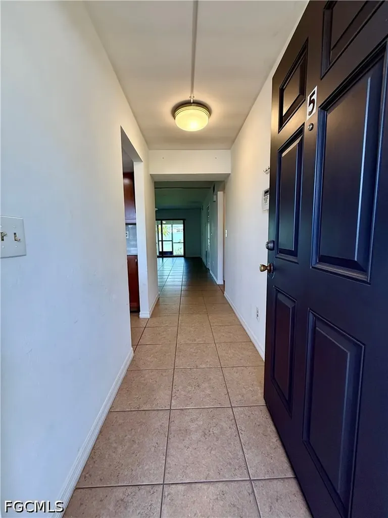 1429 Cape Coral Parkway W Cape Coral FL 33914