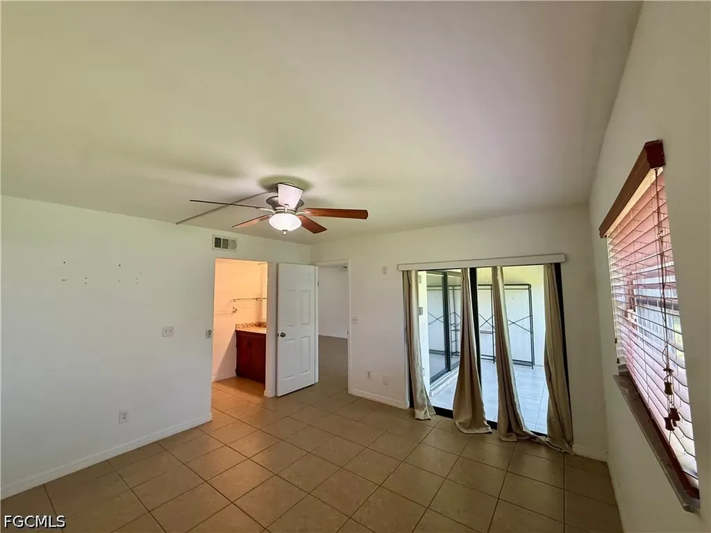 1429 Cape Coral Parkway W Cape Coral FL 33914