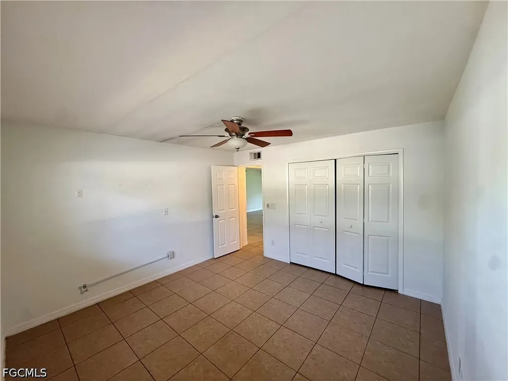 1429 Cape Coral Parkway W Cape Coral FL 33914