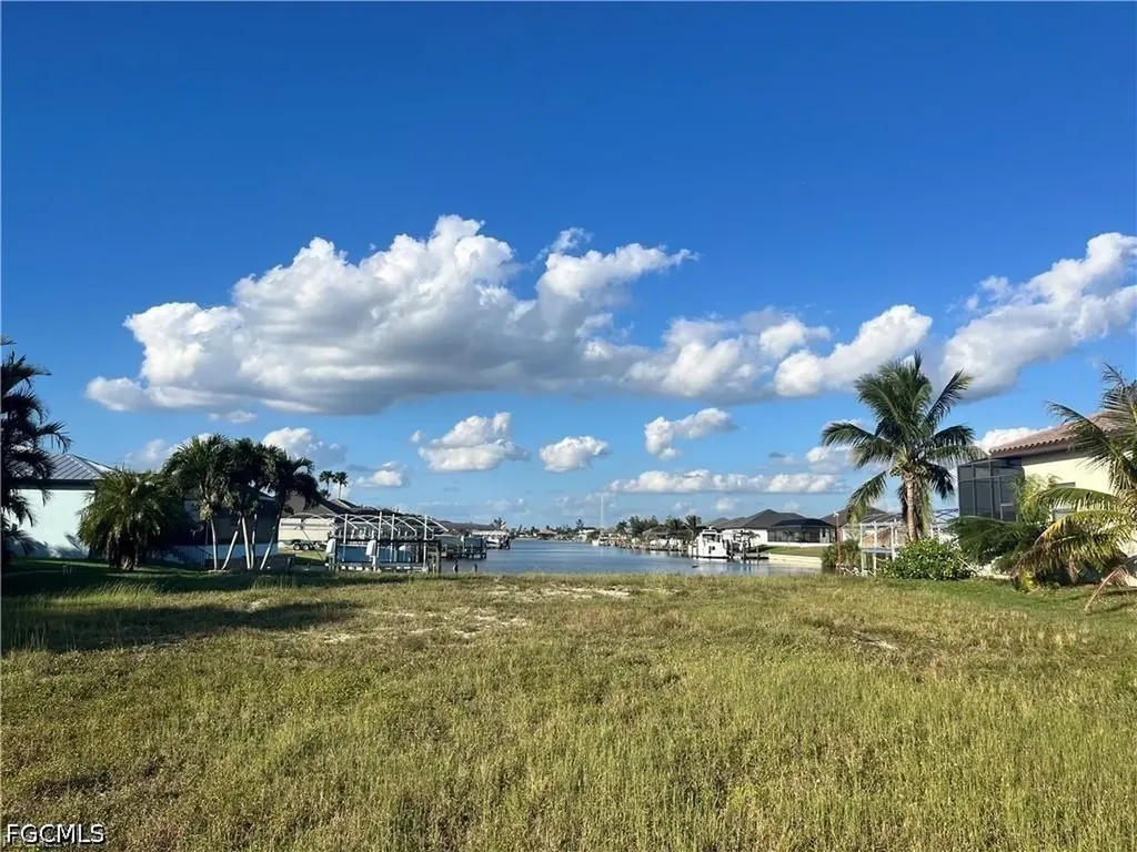 4103 NW 12th Street Cape Coral FL 33993