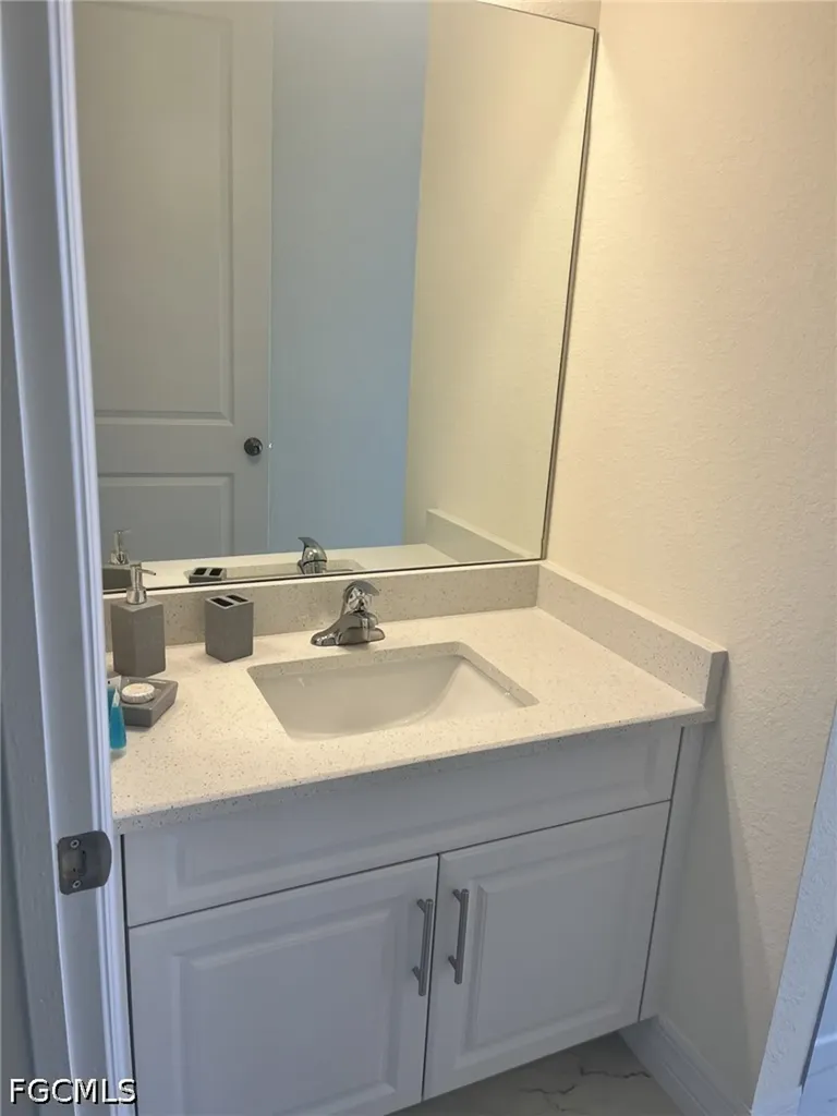 2742 NW 10th Street Cape Coral FL 33993
