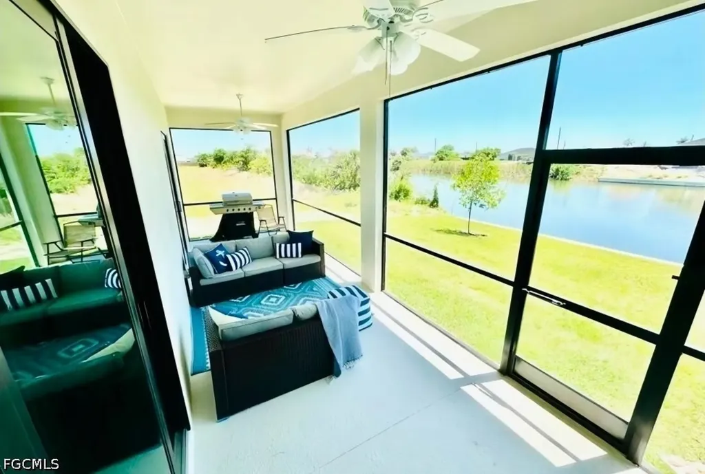 2742 NW 10th Street Cape Coral FL 33993