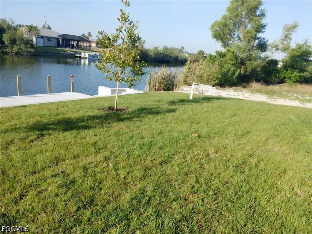 2742 NW 10th Street Cape Coral FL 33993