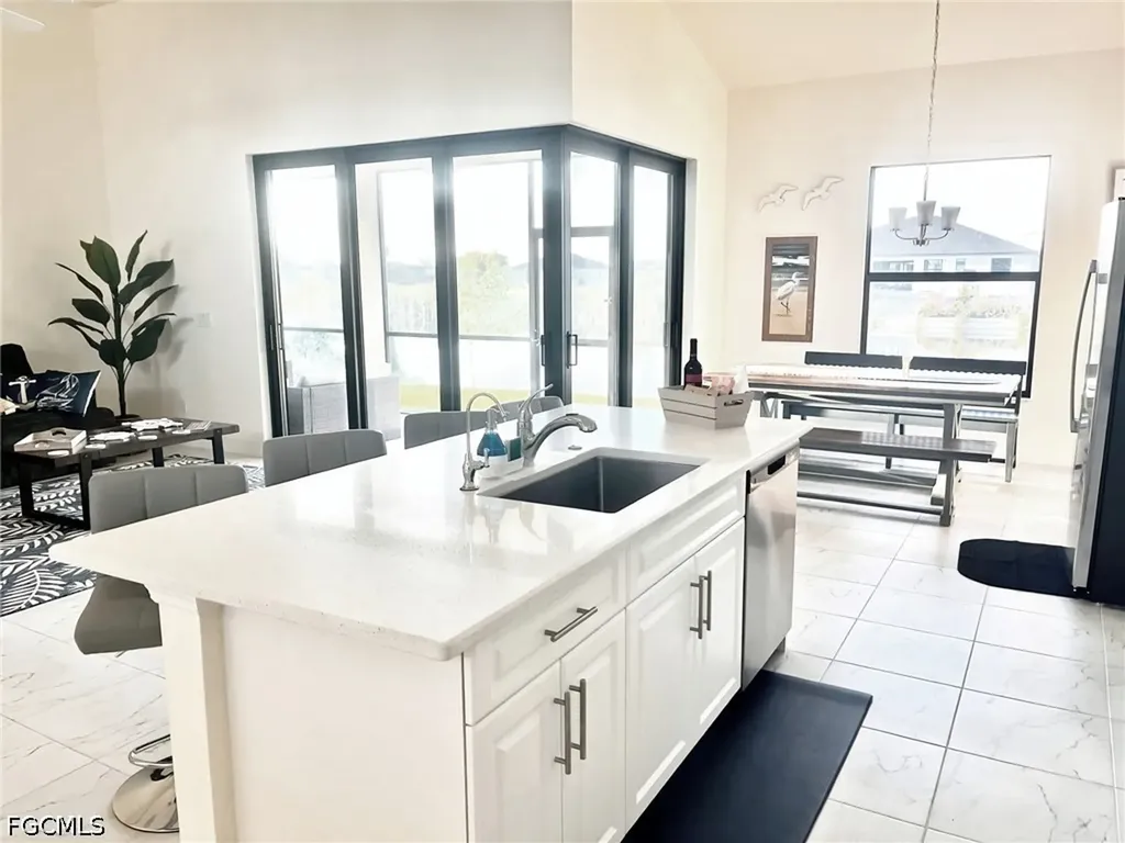 2742 NW 10th Street Cape Coral FL 33993