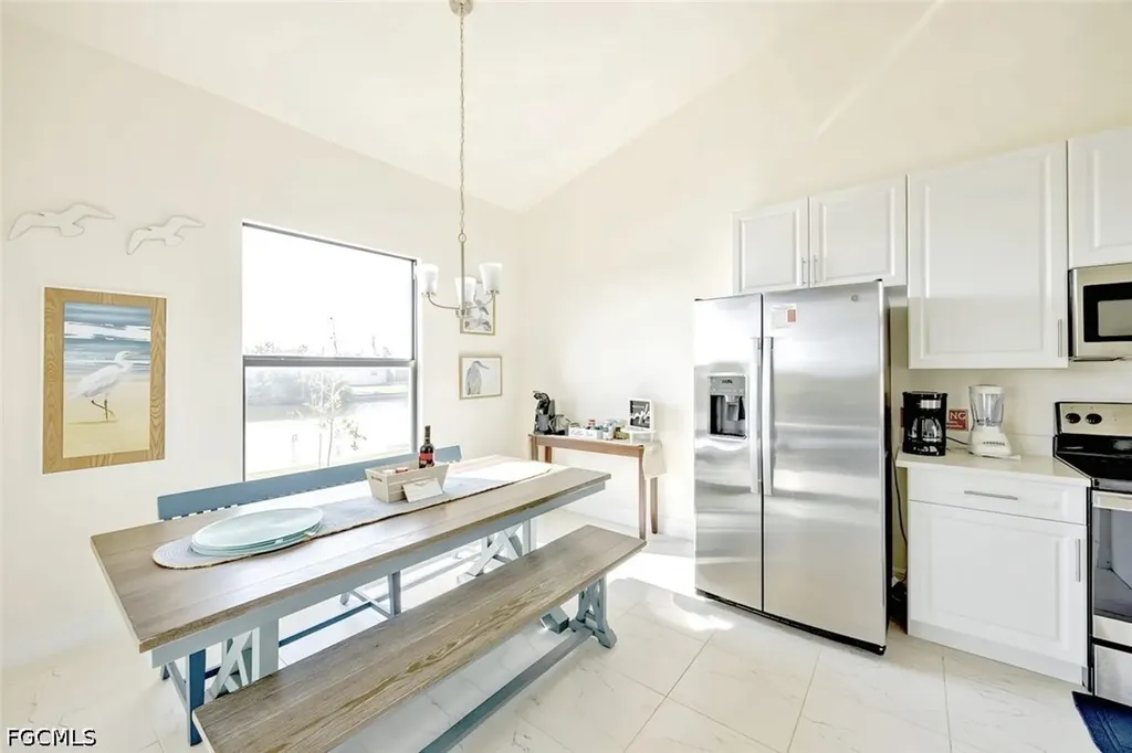 2742 NW 10th Street Cape Coral FL 33993