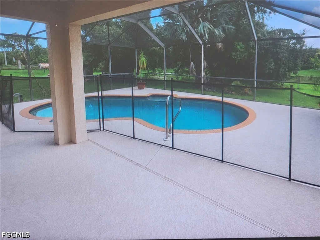 237 Rue Labonne Road Fort Myers FL 33913