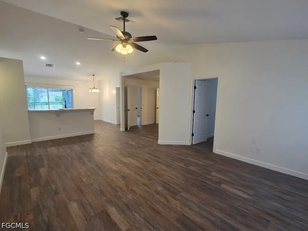 237 Rue Labonne Road Fort Myers FL 33913