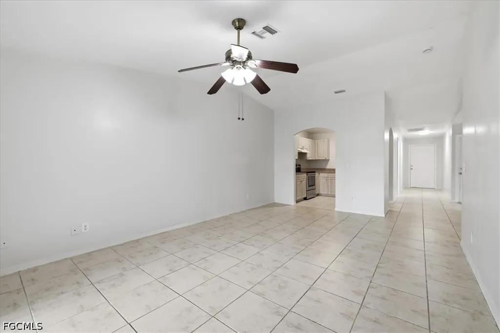 912 SE 6th Court Cape Coral FL 33990