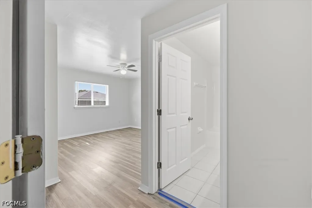 912 SE 6th Court Cape Coral FL 33990