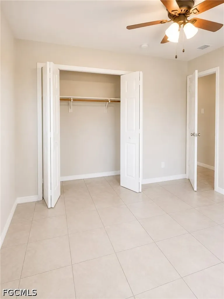 4131 Skyline Boulevard Cape Coral FL 33914