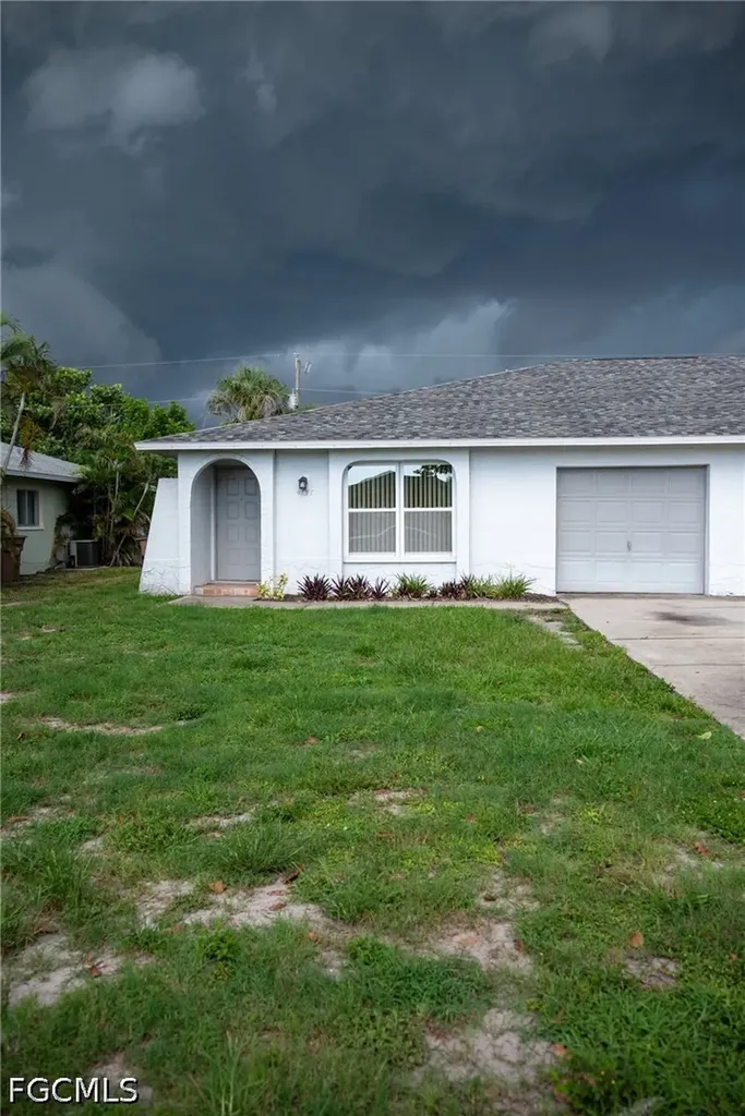 4131 Skyline Boulevard Cape Coral FL 33914