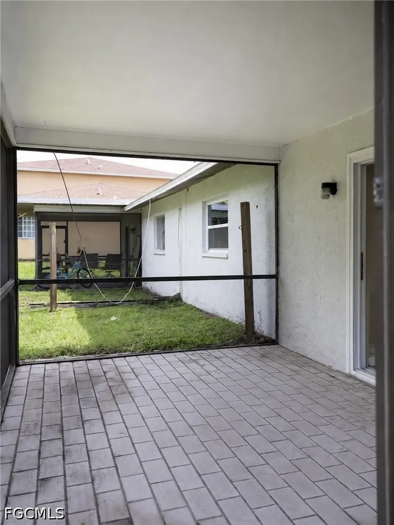 4131 Skyline Boulevard Cape Coral FL 33914