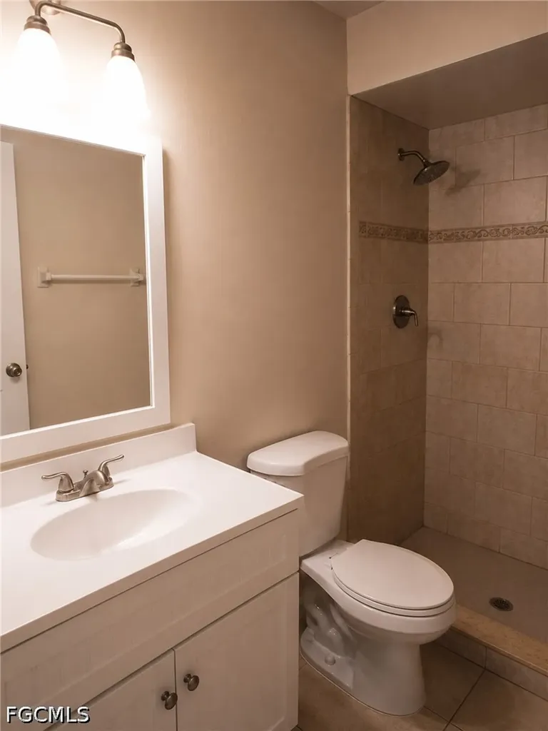 4131 Skyline Boulevard Cape Coral FL 33914