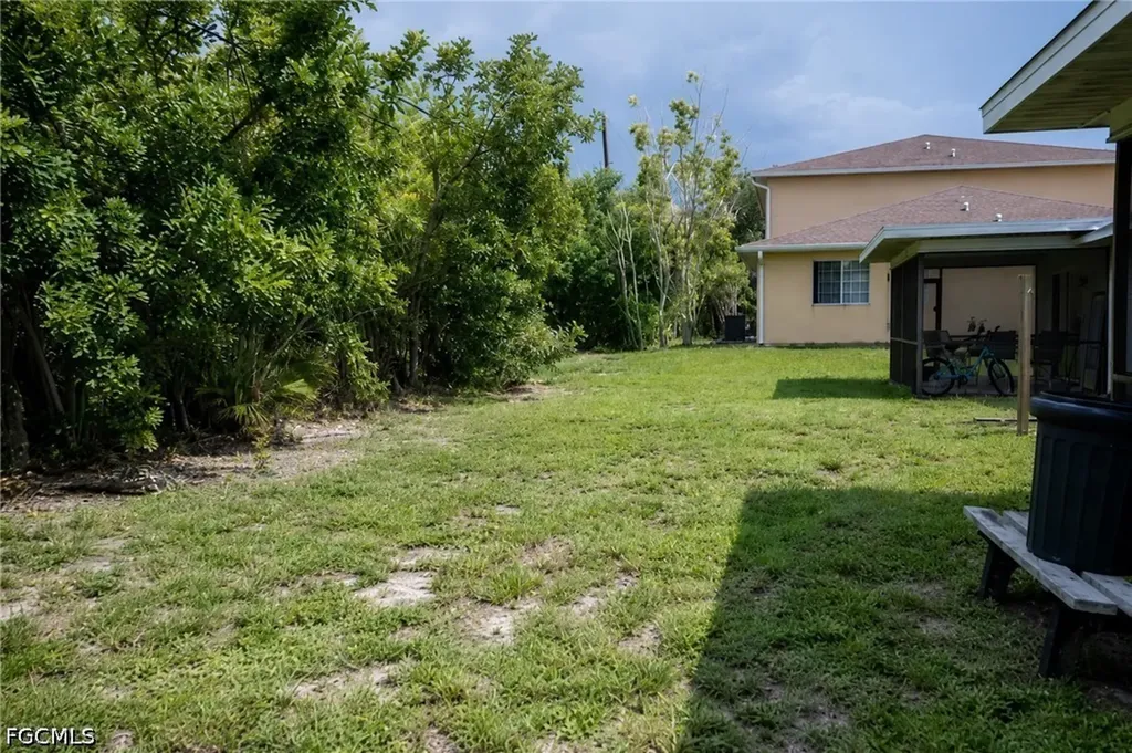4131 Skyline Boulevard Cape Coral FL 33914