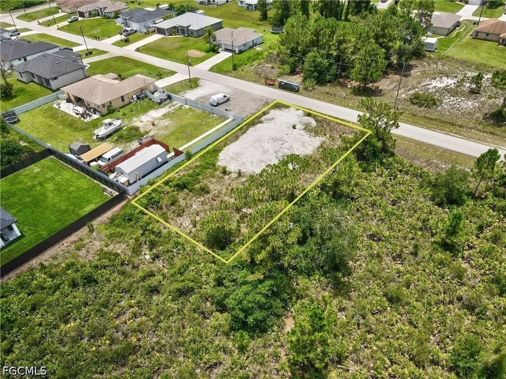 2612 25th Street SW Lehigh Acres FL 33976