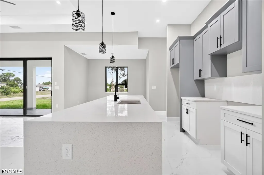 2701 28th Street SW Lehigh Acres FL 33976