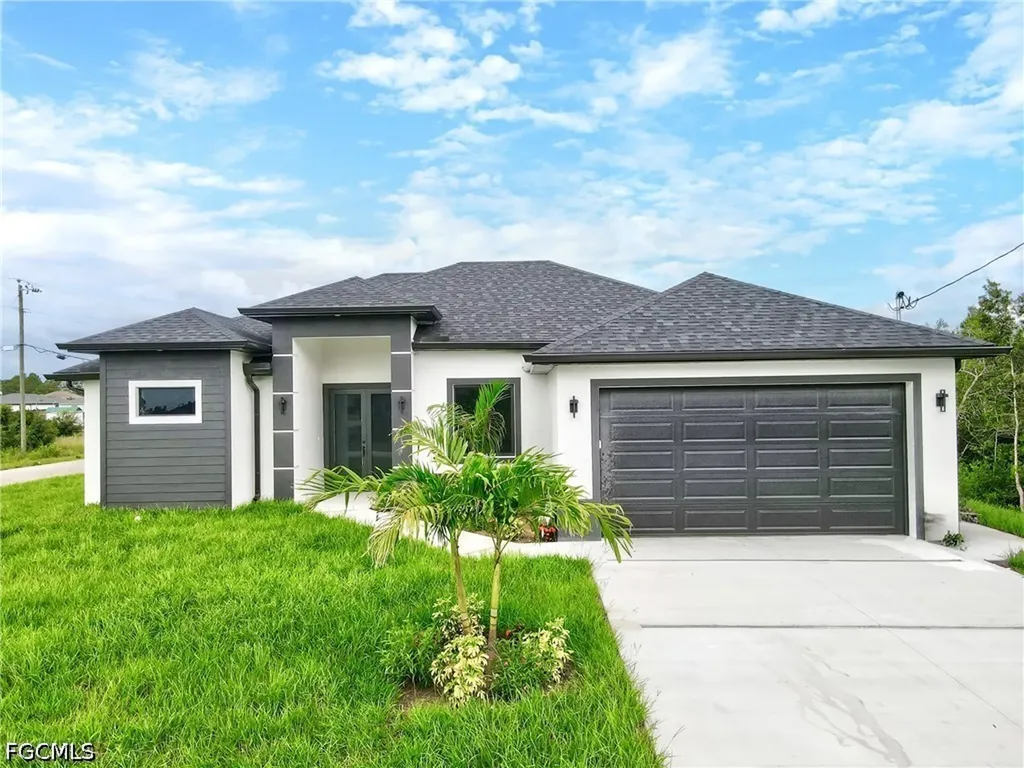 2701 28th Street SW Lehigh Acres FL 33976