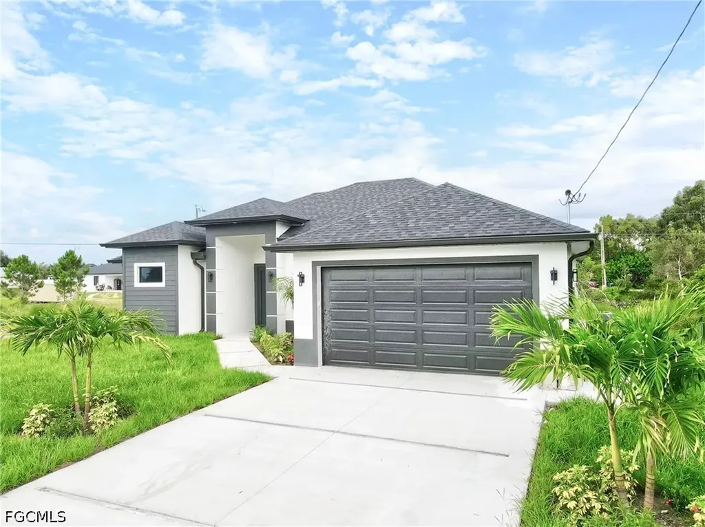 2701 28th Street SW Lehigh Acres FL 33976