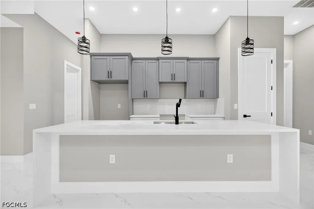 2701 28th Street SW Lehigh Acres FL 33976