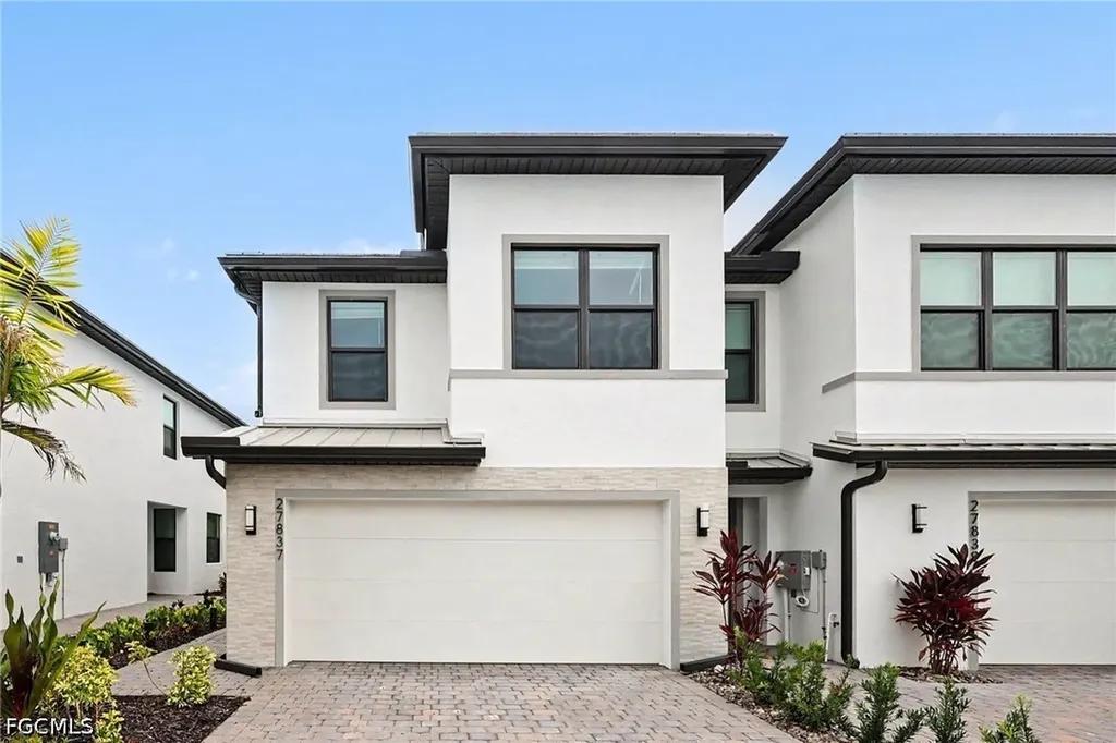Bonita Springs FL, 27837 Solis Grande Drive
