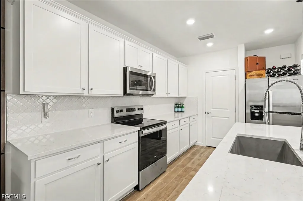 27837 Solis Grande Drive Bonita Springs FL 34135