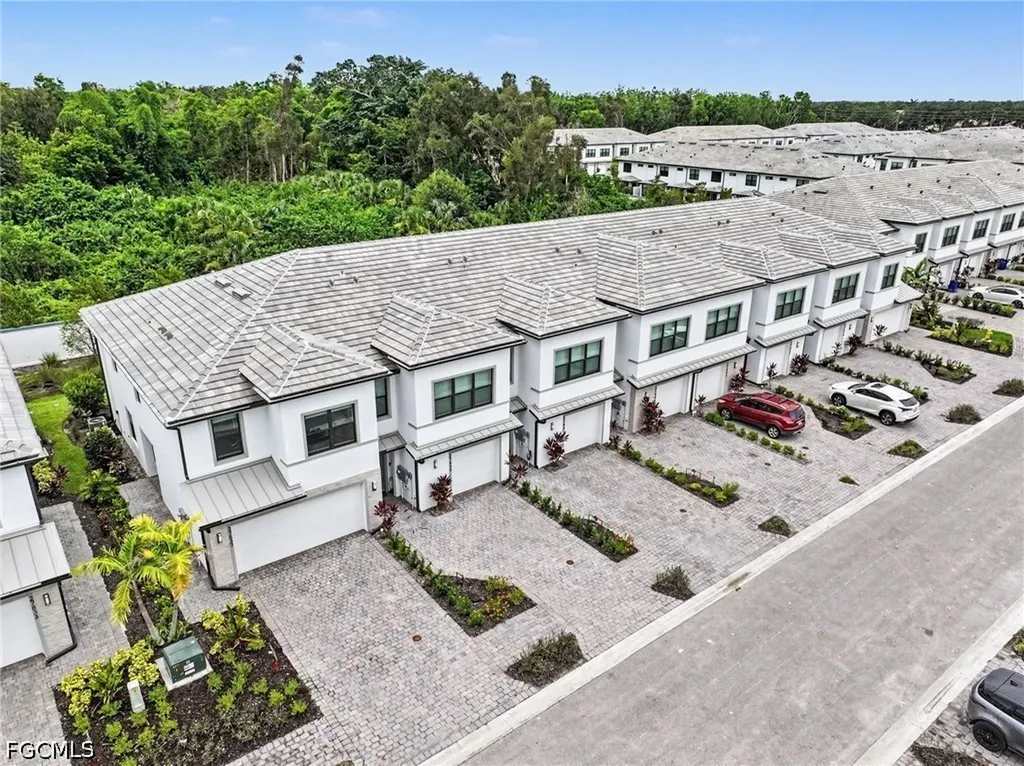 27837 Solis Grande Drive Bonita Springs FL 34135
