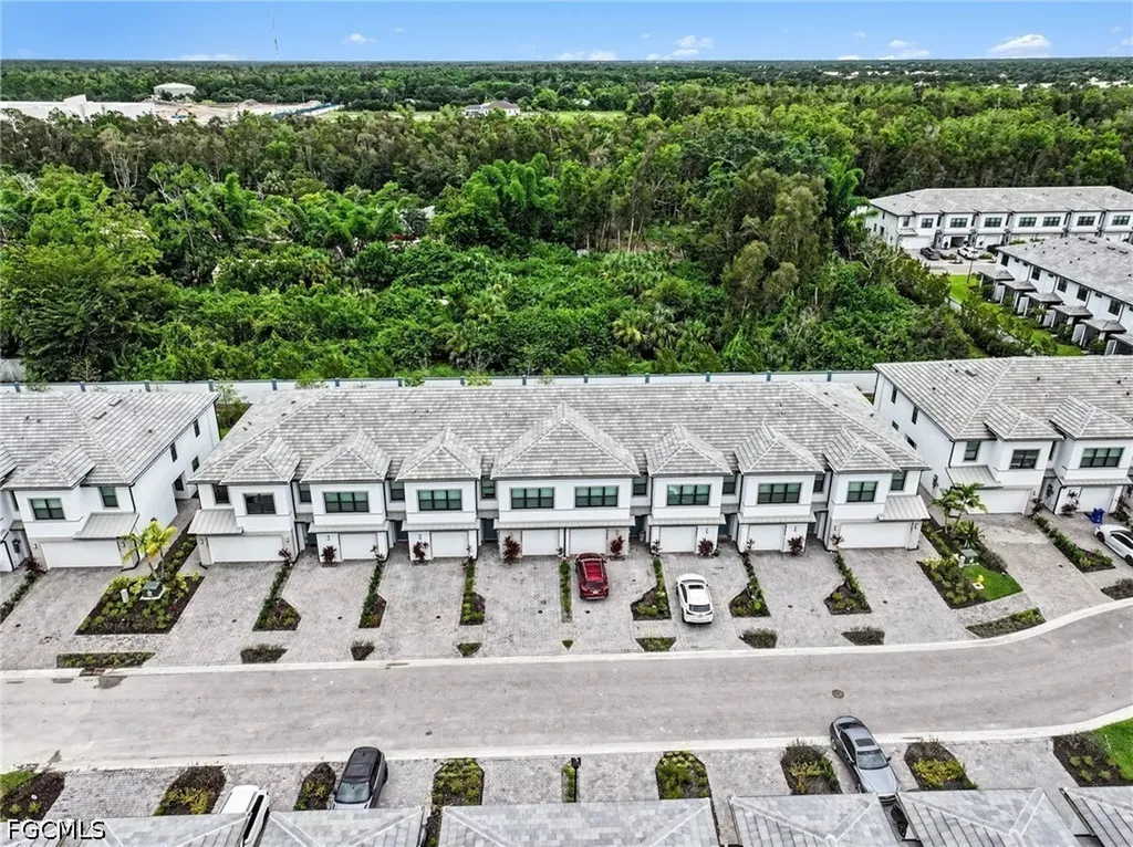 27837 Solis Grande Drive Bonita Springs FL 34135
