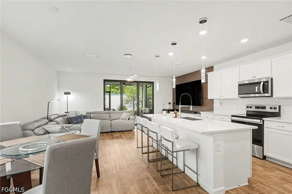27837 Solis Grande Drive Bonita Springs FL 34135