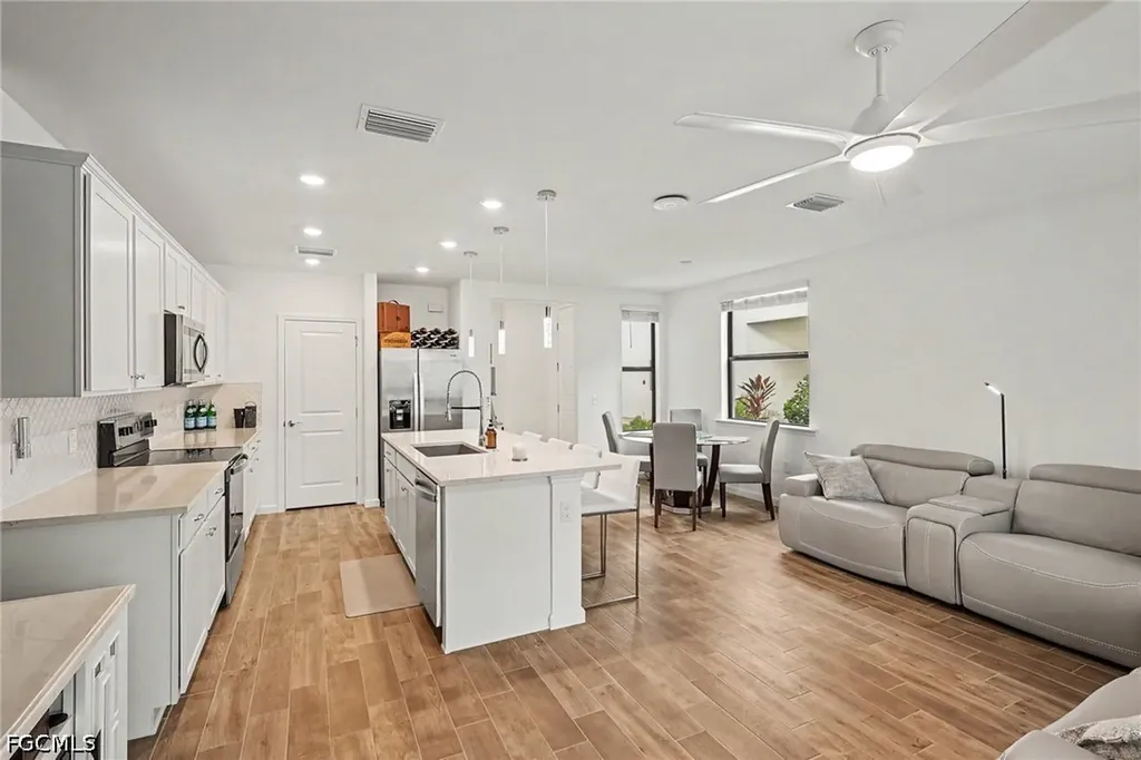 27837 Solis Grande Drive Bonita Springs FL 34135