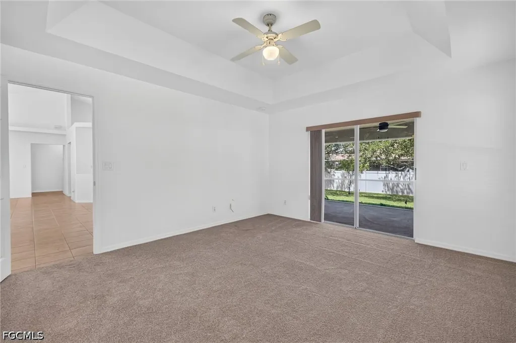 1702 SW 1st Avenue Cape Coral FL 33991