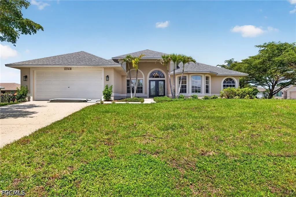 1702 SW 1st Avenue Cape Coral FL 33991