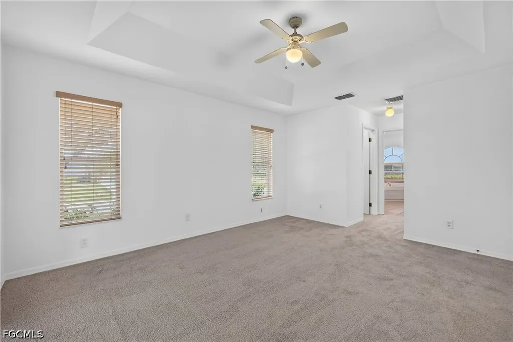1702 SW 1st Avenue Cape Coral FL 33991