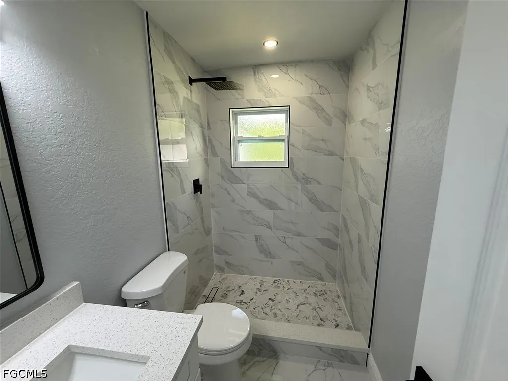 2008 Lotus Road Fort Myers FL 33905